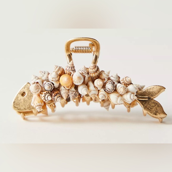 Free People Accessories - Free People Ariana Ost Fish Claw Clip, NWT